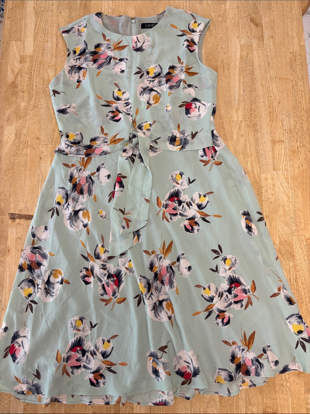 NWT Lauren Ralph Lauren Mint Green Floral Bubble Crepe Tie-Front A-Line Dress